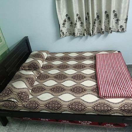 Advik Homestays Tirupati Exteriör bild