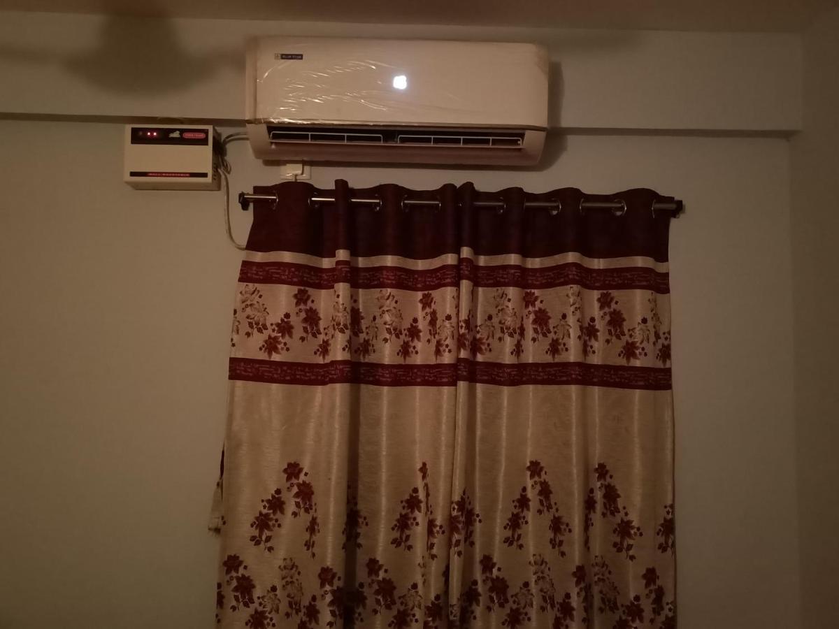 Advik Homestays Tirupati Exteriör bild